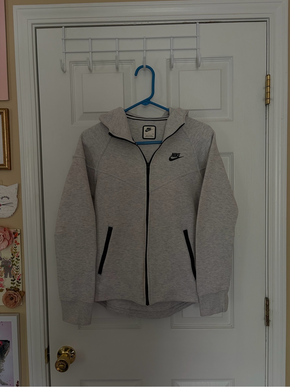Nike Women's Sportswear Tech Fleece Windrunner